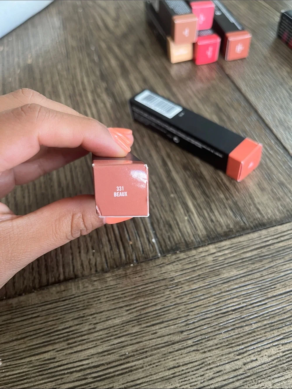 MAC Cosmetics Lipglass in Beaux
